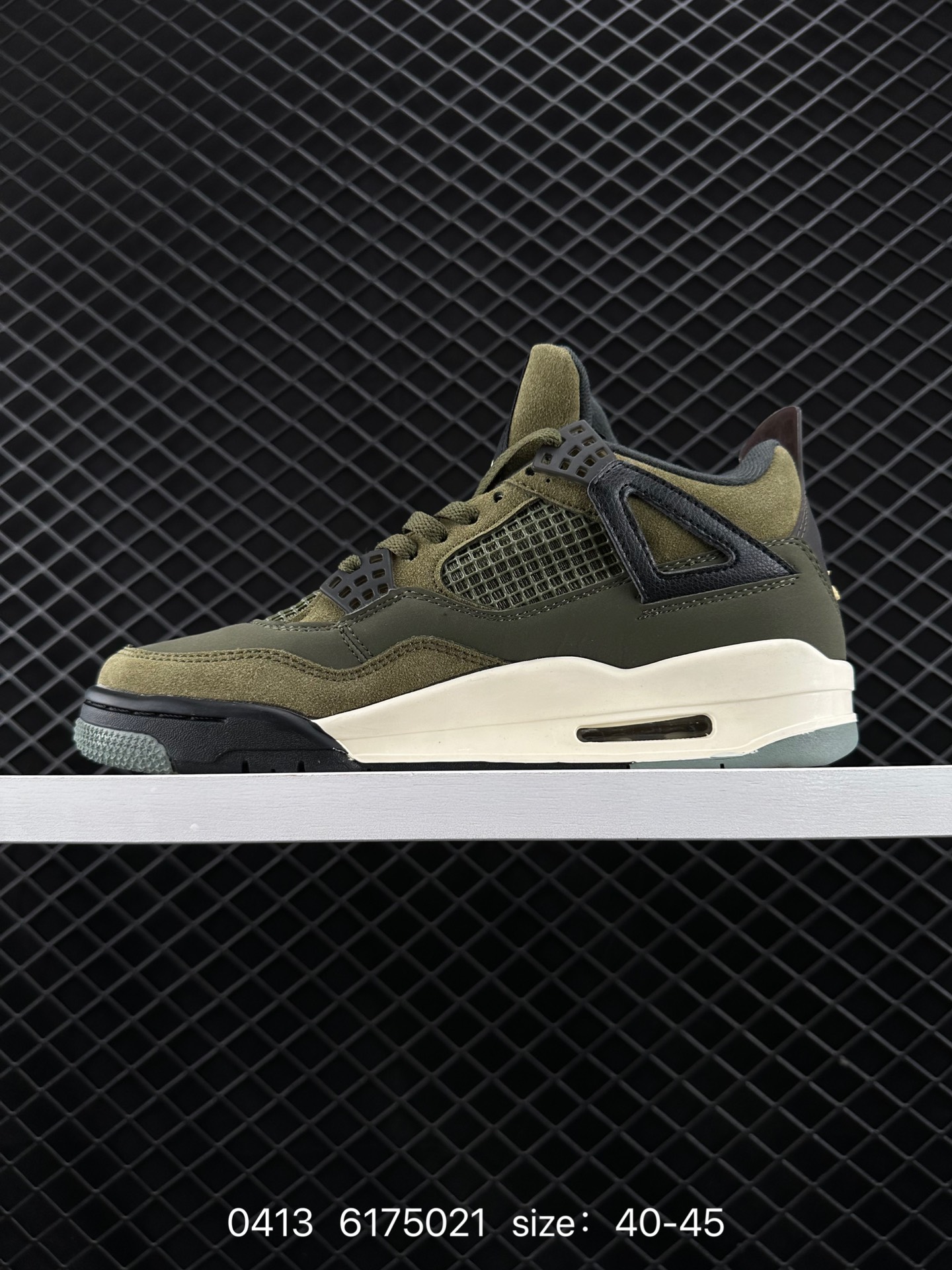 Nike Air Jordan 4 Retro”Bred Reimagined“